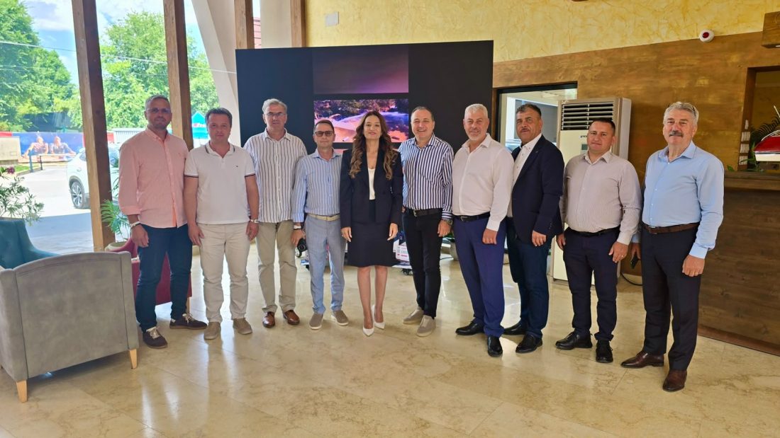 Delegația ACoR Prahova, prezentă la Adunarea Generală extraordinară a Asociației Comunelor din România