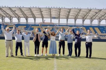 VIDEO | Primarii din ACoR Prahova își declară sprijinul pentru FC Petrolul Ploiești: „Noi, primarii din Prahova, trebuie să fim al 12-lea jucător al Petrolului!” 💛💙