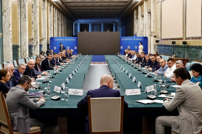 Președintele ACoR Prahova, Vasilică Diaconu, prezent la întâlnirea Consiliului Director al ACoR cu premierul Ilie Bolojan, la Palatul Victoria